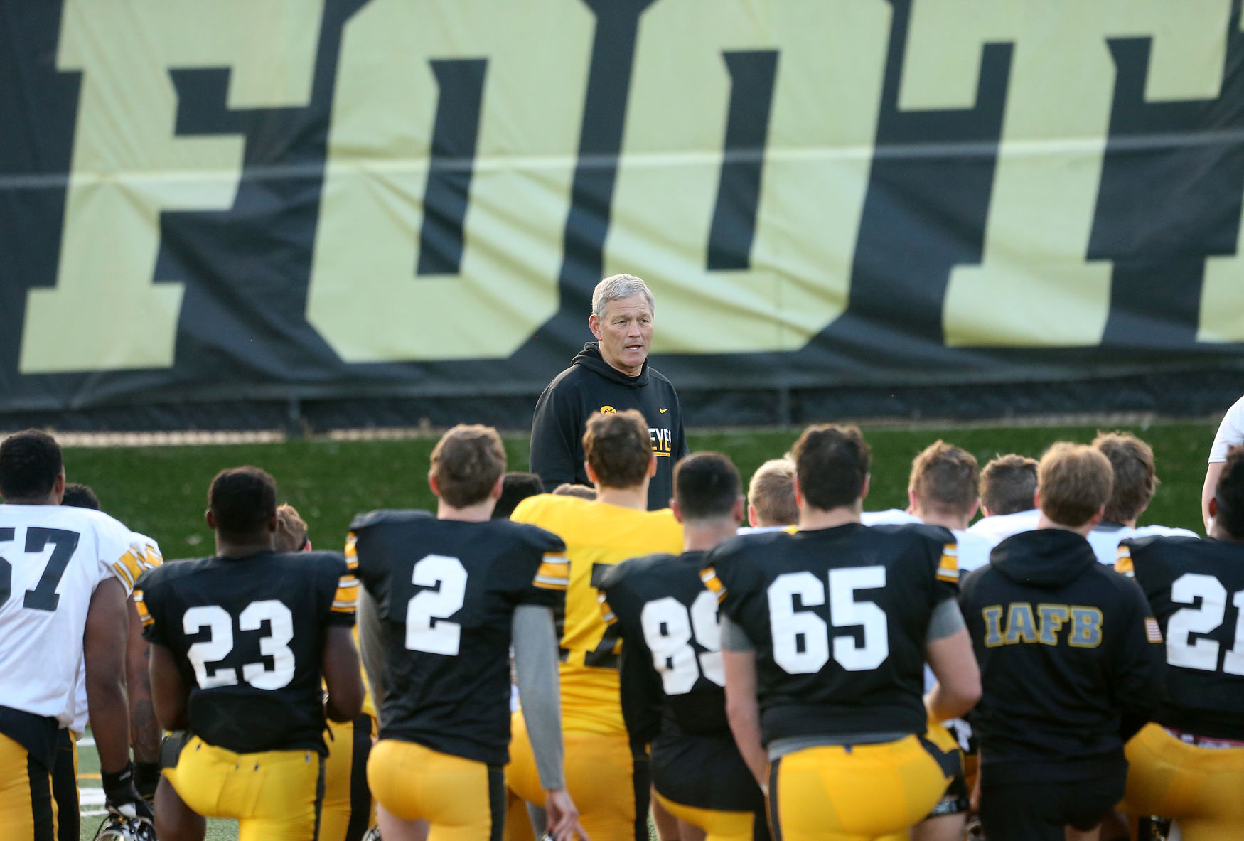 042619-qct-spt-IowaFB-007
